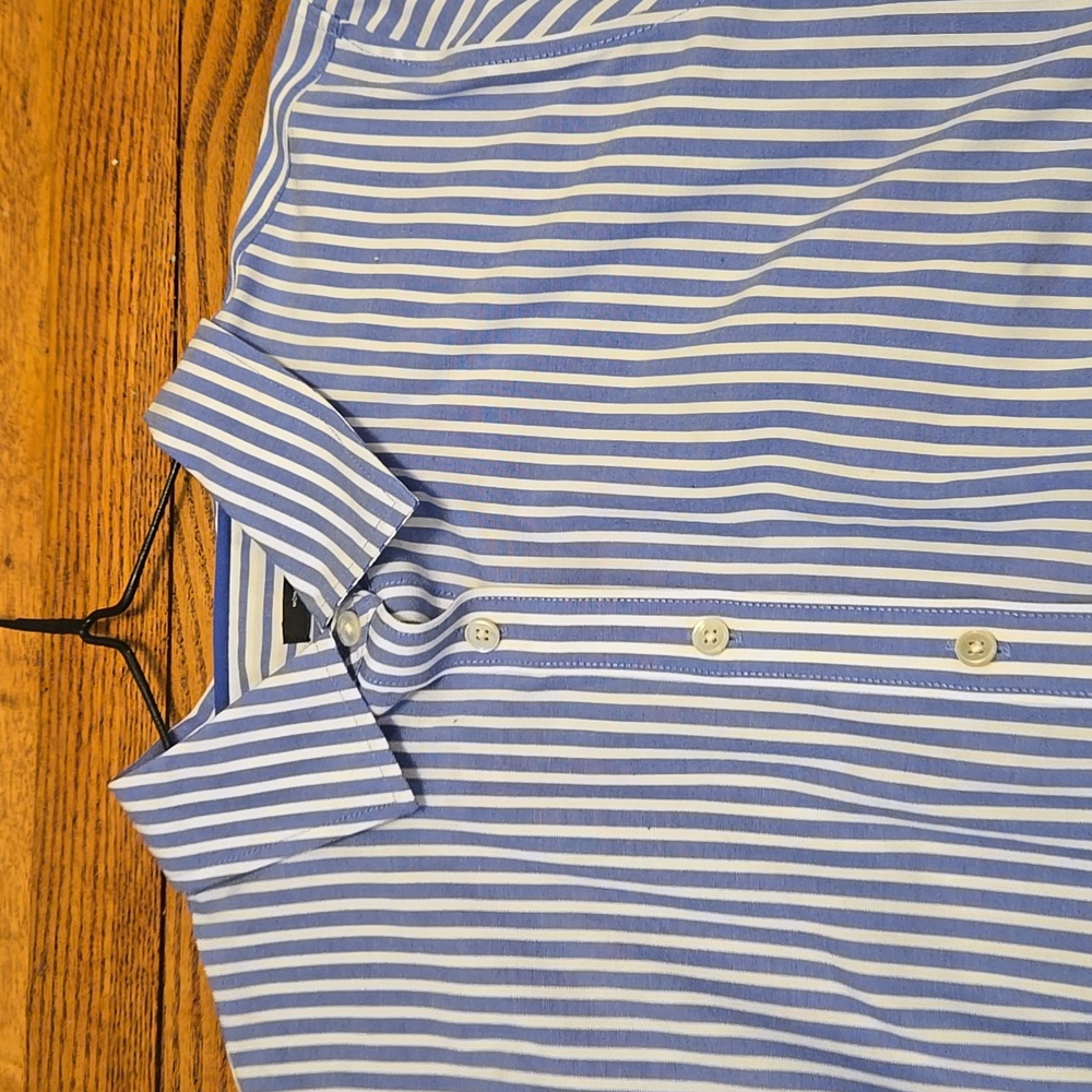Talbots Blue Striped Button Down Collar Shirt No Iron - Picture 3 of 9